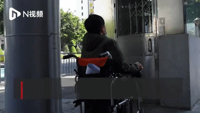 广州部分天桥“无障碍电梯”惨变摆设，市民：使用很有障碍！